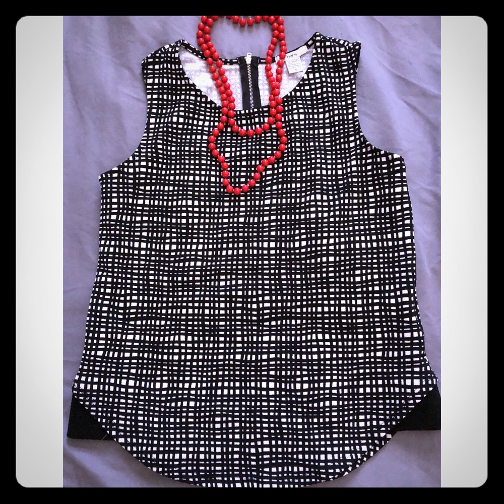 Women’s blouse